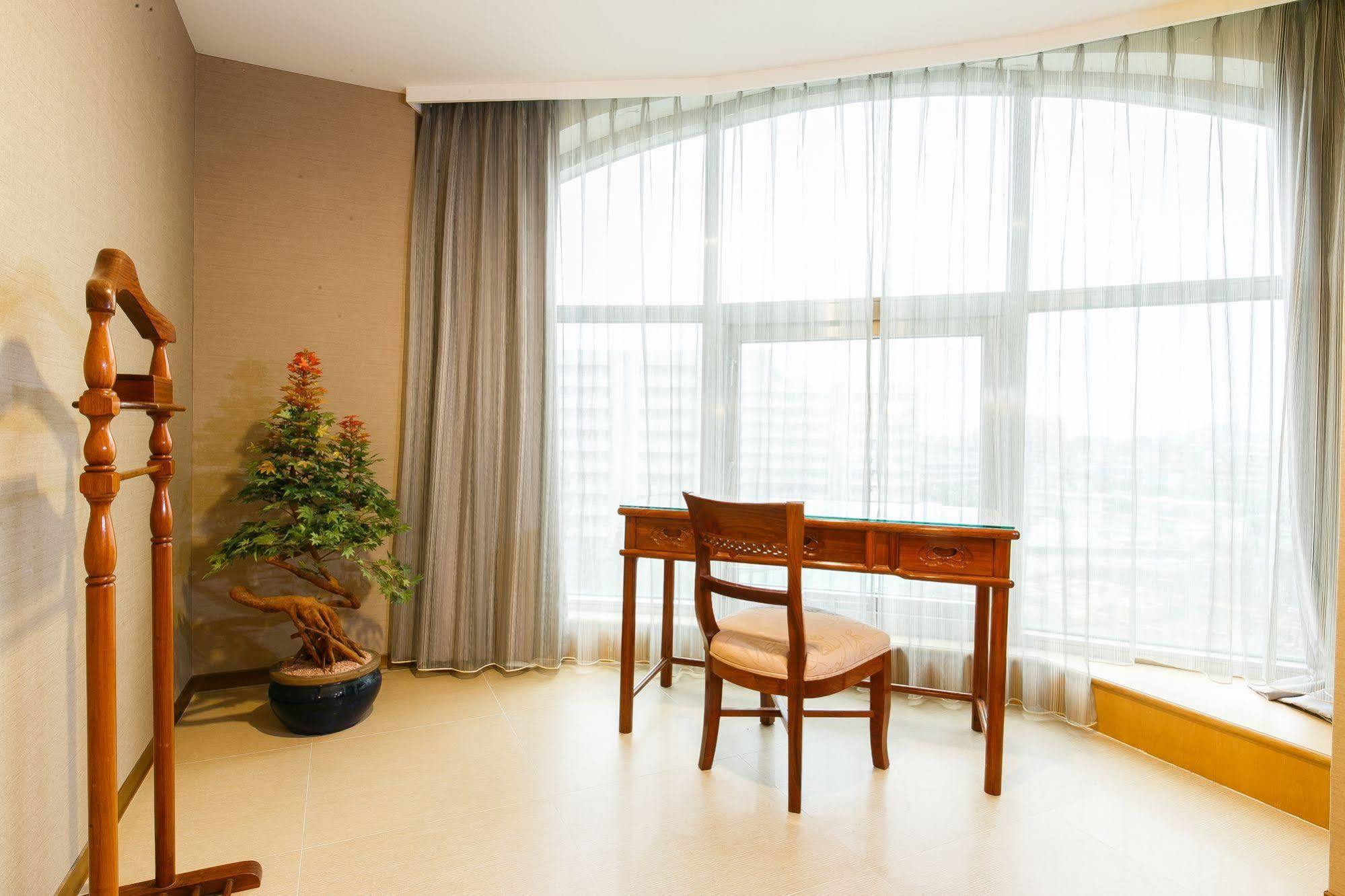 Highness Hotel Guishan Exteriér fotografie