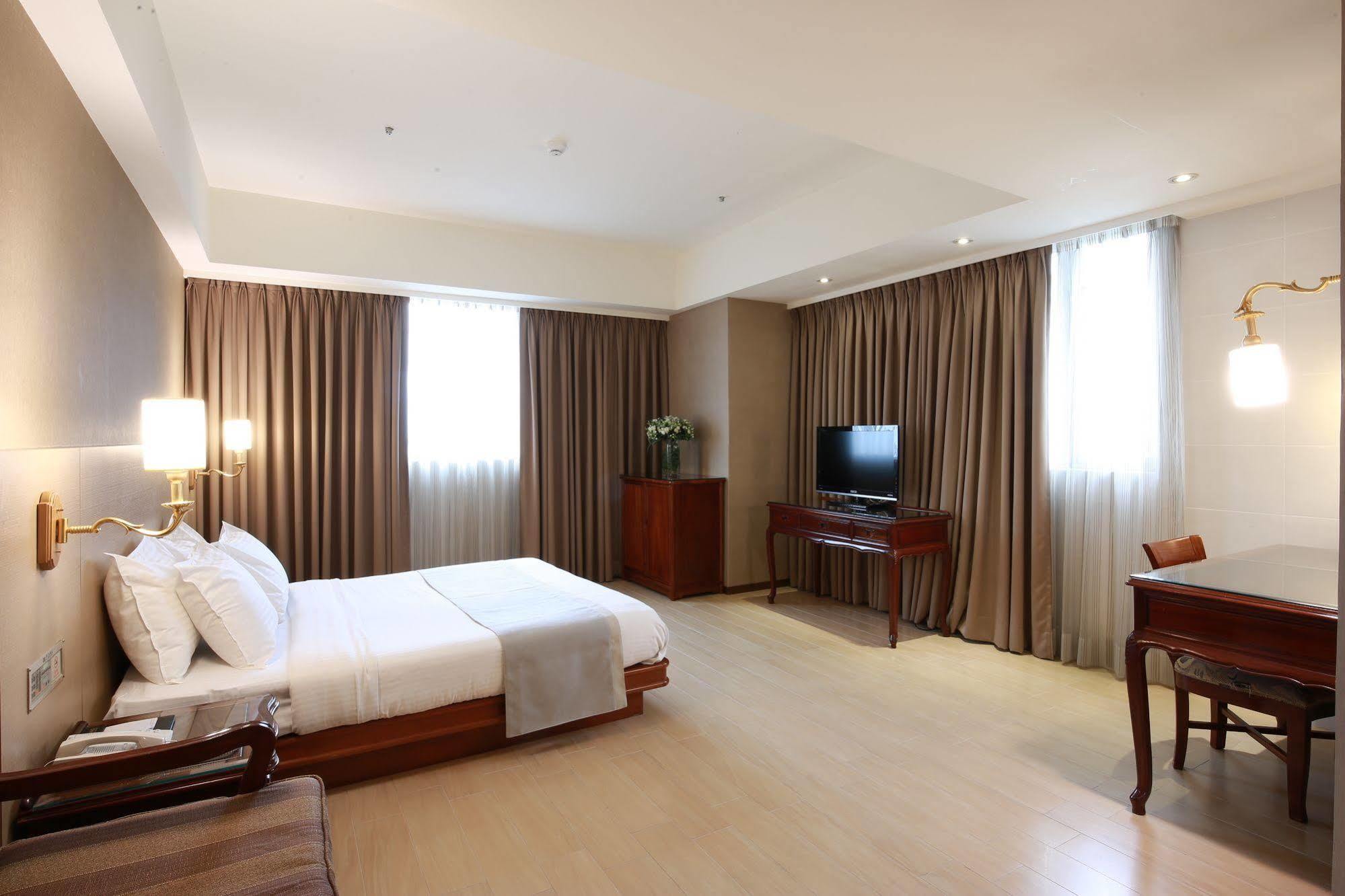 Highness Hotel Guishan Exteriér fotografie